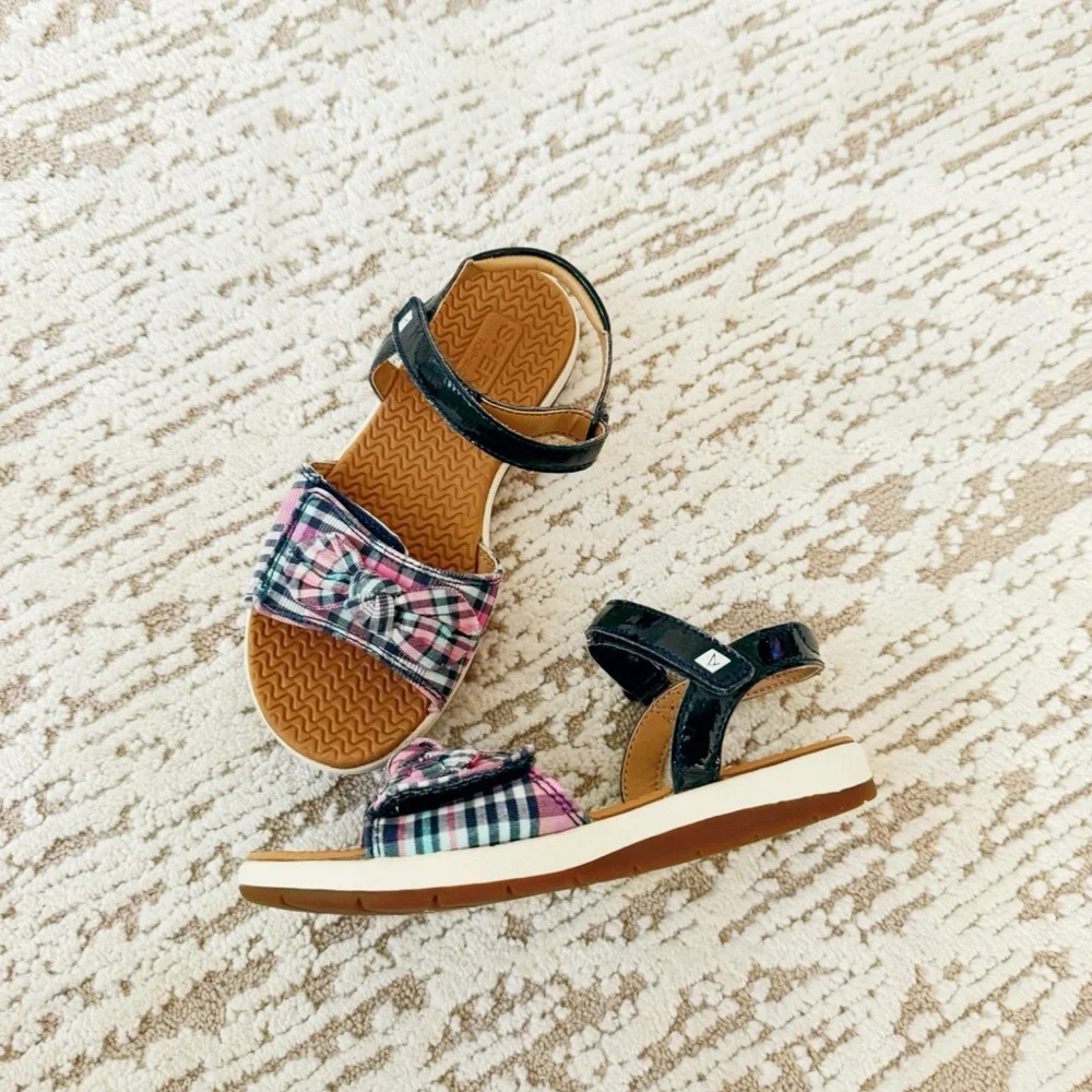 Sperry plaid sandals with Velcro